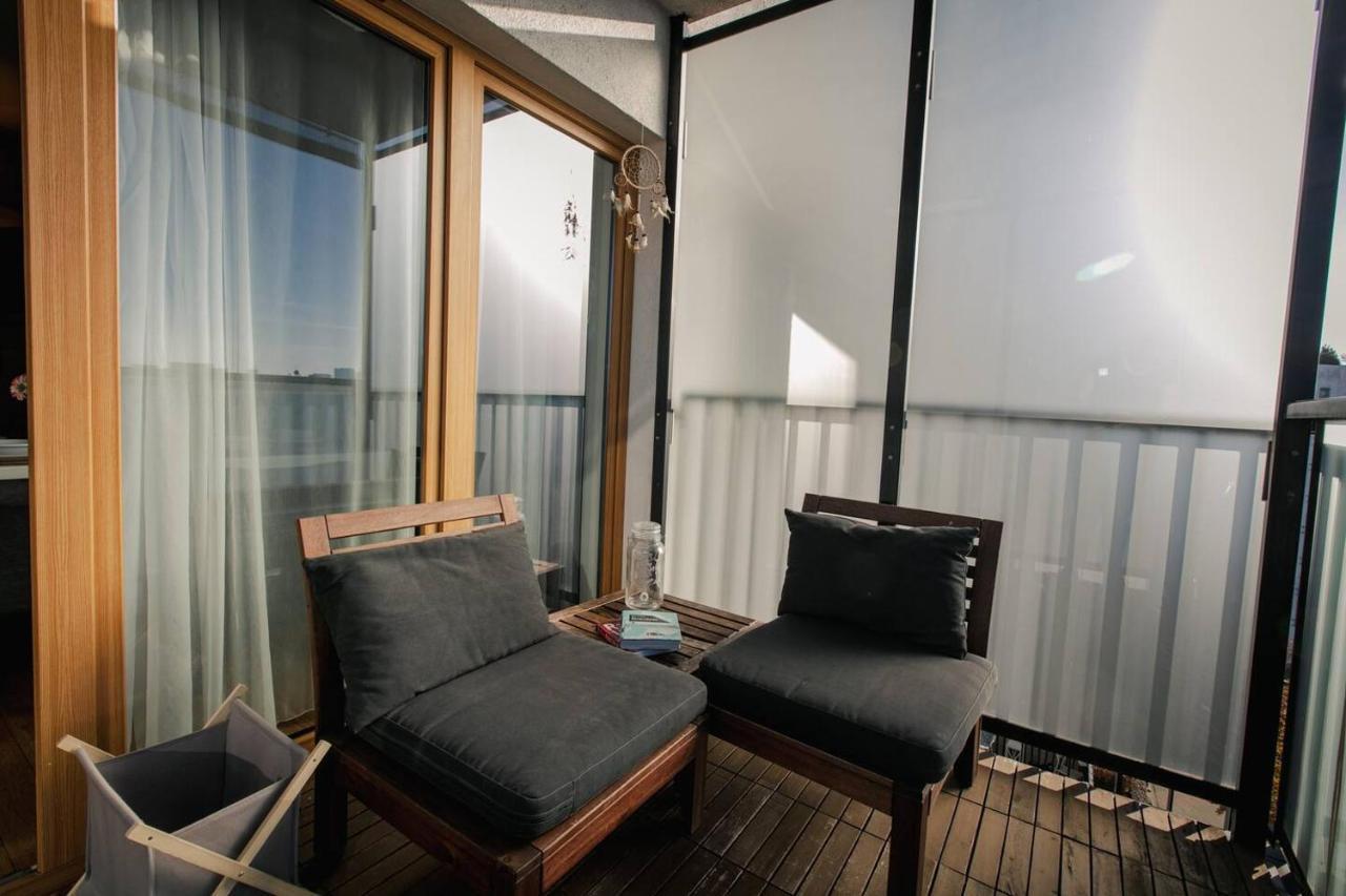 Dwupoziomowy, Rodzinny Apartament. Ochrona, Garaz. Варшава Екстер'єр фото