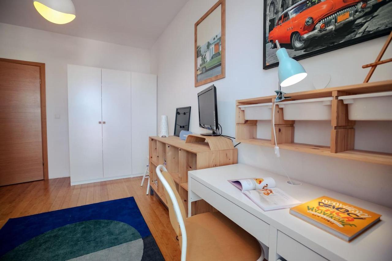 Dwupoziomowy, Rodzinny Apartament. Ochrona, Garaz. Варшава Екстер'єр фото