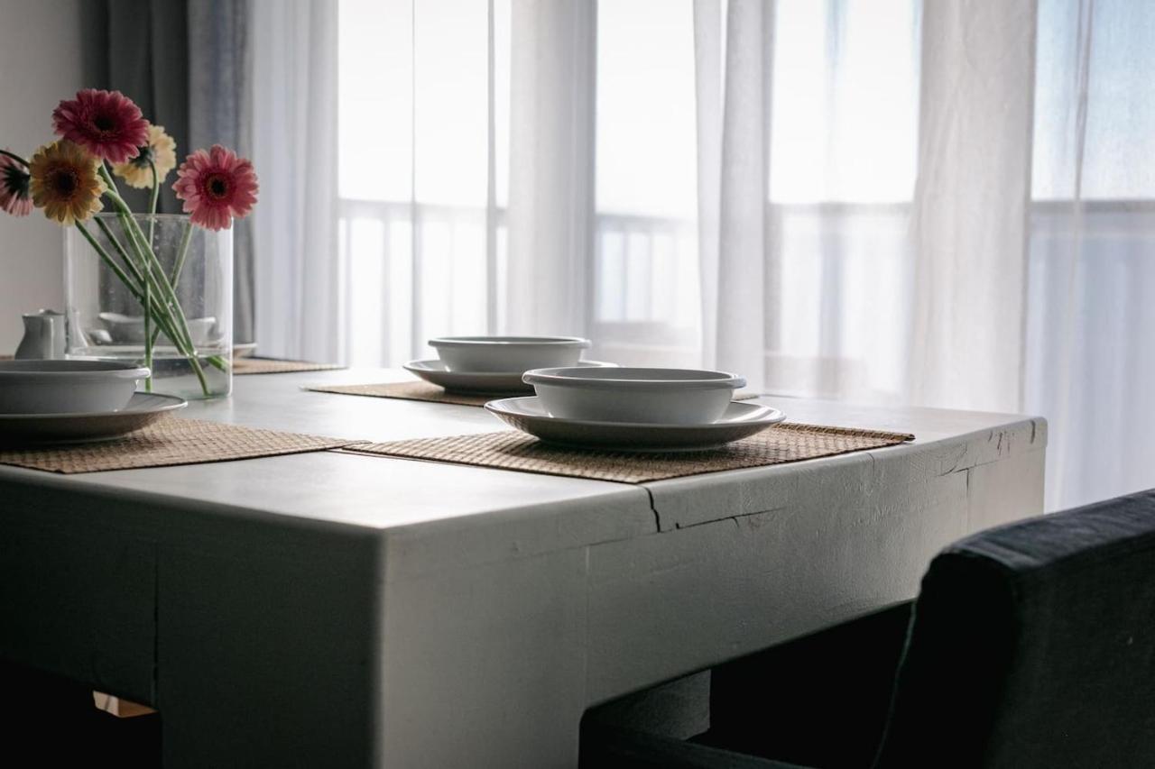 Dwupoziomowy, Rodzinny Apartament. Ochrona, Garaz. Варшава Екстер'єр фото