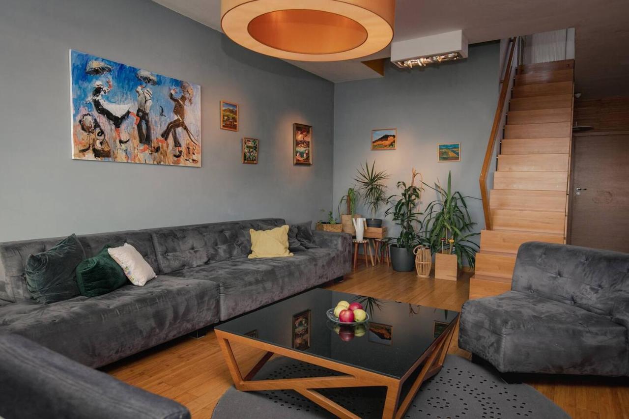 Dwupoziomowy, Rodzinny Apartament. Ochrona, Garaz. Варшава Екстер'єр фото